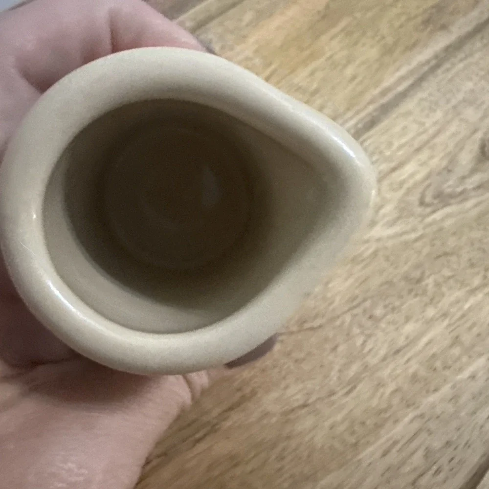 Vintage Creamer Tan 3.25